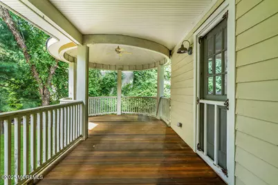 4 Oneida Avenue, Atlantic Highlands, NJ 07716 - Photo 1