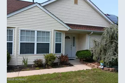 17 Wellington Lane, Lakewood, NJ 08701 - Photo 1