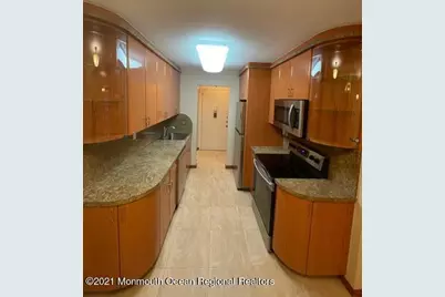 19 Pine Cluster Circle #J, Manalapan Township, NJ 07726 - Photo 1