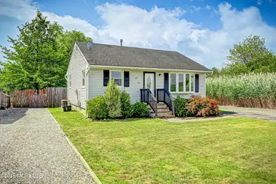 814 Bay Boulevard, Berkeley, NJ 08721 - Photo 1