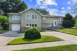 147 Newbury Rd, Howell Township, NJ 07731 - Photo 1