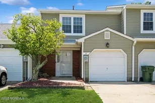 3 Birch Ln, Eatontown, NJ 07724 - Photo 1