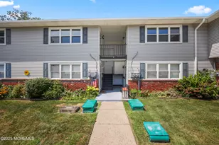 6 Indiana Ct, Matawan, NJ 07747 - Photo 1