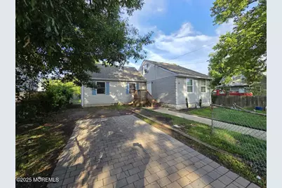 18 Braden Place, Keansburg, NJ 07734 - Photo 1