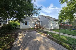 18 Braden Pl, Keansburg, NJ 07734 - Photo 1