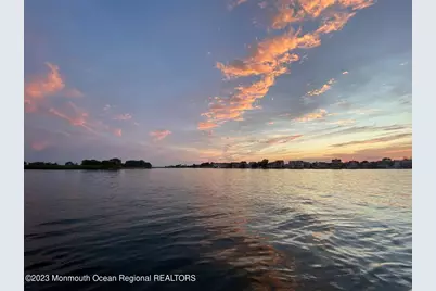 21 Center Street, Sea Bright, NJ 07760 - Photo 1