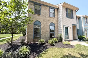 33 Wyndham Pl, Robbinsville Township, NJ 08691 - Photo 1