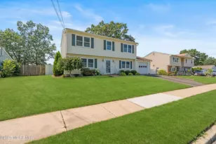 55 Newtons Corner Rd, Howell Township, NJ 07731 - Photo 1