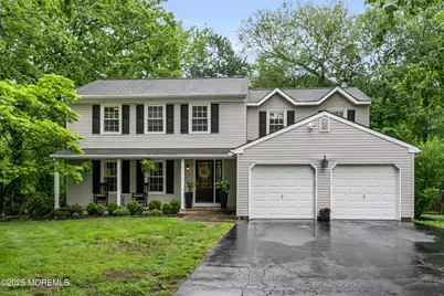 19 Stanley Lane, Middletown, NJ 07748 - Photo 1