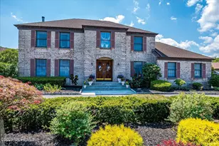 97 Windsor Dr, Eatontown, NJ 07724 - Photo 1