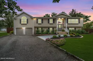 61 Lynn Dr, Toms River Township, NJ 08753 - Photo 1