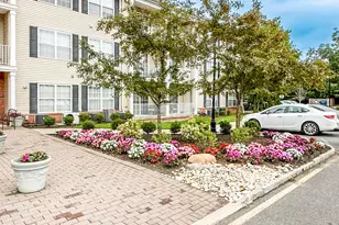 61 Liddle Ave, Edison, NJ 08837 - Photo 1