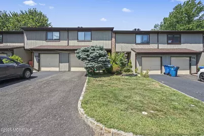 167 Penn Court #124, Matawan, NJ 07747 - Photo 1