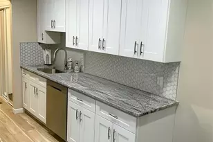 27 Meadow Green Cir, Manalapan Township, NJ 07726 - Photo 1