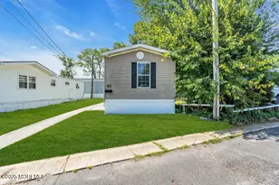 43 Bayshore Mobile Manor, Hazlet Township, NJ 07730 - Photo 1