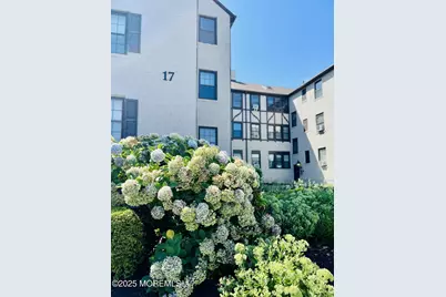 17 Leroy Place #1C, Red Bank, NJ 07701 - Photo 1