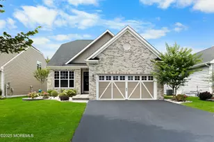 20 Banquet Ct, Howell Township, NJ 07731 - Photo 1