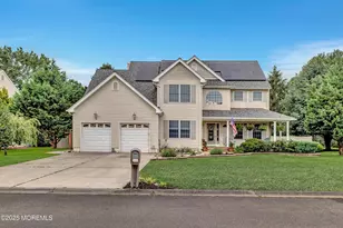 689 Colgate Ave, Lanoka Harbor, NJ 08734 - Photo 1