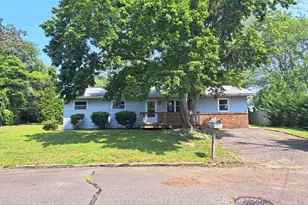 509 California Ave, Brick, NJ 08724 - Photo 1