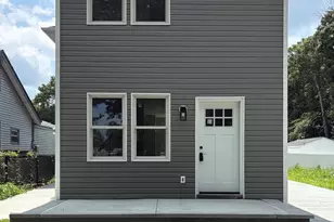 37 Laurelhurst Dr, Keyport, NJ 07735 - Photo 1