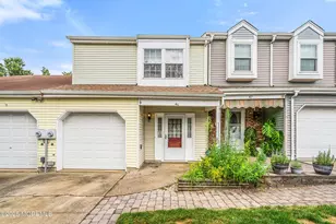 46 Bramble Ln, Matawan, NJ 07747 - Photo 1