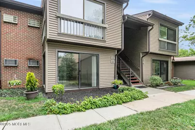 31 Hancock Court, Red Bank, NJ 07701 - Photo 1