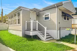 10 Robin, Hazlet Township, NJ 07730 - Photo 1