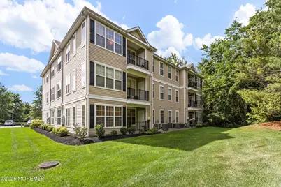 72 Kyle Way, Ewing Township, NJ 08628 - Photo 1