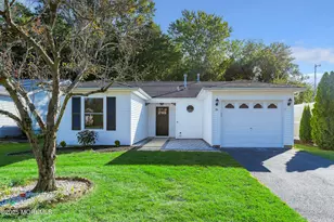 94 Everest Dr S, Brick, NJ 08724 - Photo 1