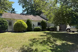 706B Liverpool Cir, Manchester Township, NJ 08759 - Photo 1