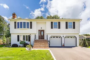 20 Heathrow Ln, Old Bridge Township, NJ 08857 - Photo 1