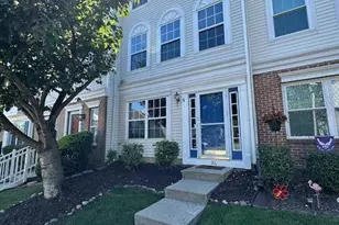 26 Giera Ct, Sayreville, NJ 08859 - Photo 1