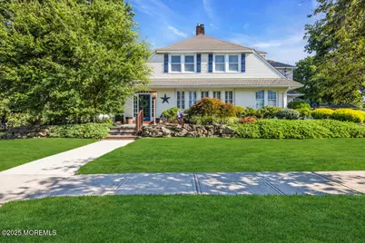 42 Edgemere Drive, Matawan, NJ 07747 - Photo 1