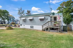 604 S Green St, Tuckerton, NJ 08087 - Photo 1