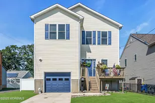 31 Ocean Ave, Middletown, NJ 07748 - Photo 1