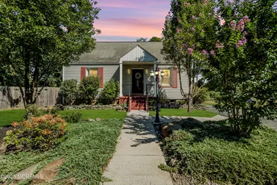 393 Collier Avenue, Hamilton Township, NJ 08619 - Photo 1