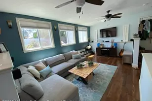 10 Oldfield Pl, Red Bank, NJ 07701 - Photo 1