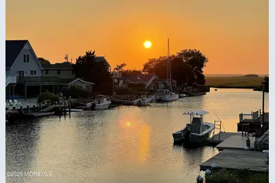 35 W Mohawk Drive, Little Egg Harbor, NJ 08087 - Photo 1