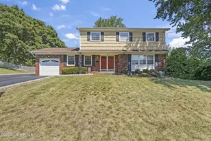 30 Forrest Hill Dr, Howell Township, NJ 07731 - Photo 1