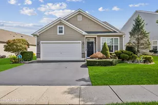 193 Wintergreen Dr, Manalapan Township, NJ 07726 - Photo 1