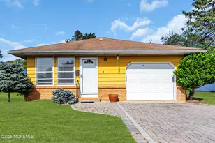 164 Charlotteville Dr S, Toms River Township, NJ 08757 - Photo 1