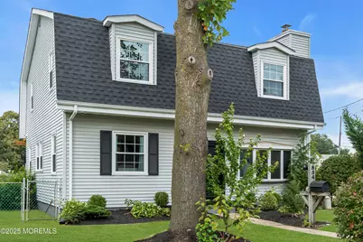 854 Main Street, Belford, NJ 07718 - Photo 1