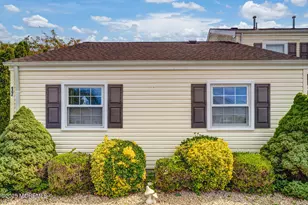 17 Gibraltar Ct, Barnegat, NJ 08005 - Photo 1