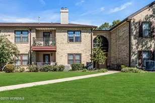 715 Wellington Pl, Aberdeen Township, NJ 07747 - Photo 1