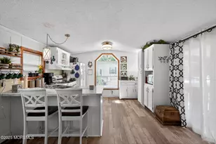 4 South Dr, East Windsor Township, NJ 08520 - Photo 5