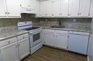 27 Newport Ct, Brick, NJ 08724 - Photo 1