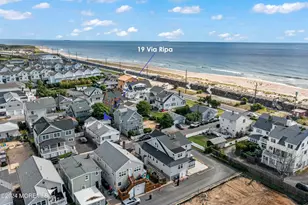 19 Via Ripa Wy, Sea Bright, NJ 07760 - Photo 1