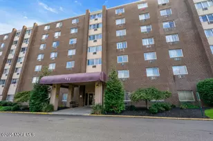 860 Lower Ferry Rd, Ewing Township, NJ 08628 - Photo 1