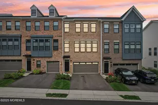 43 Valiant Ct, Middletown, NJ 07748 - Photo 1