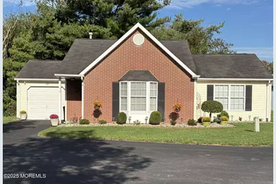 12 Morden Close, Freehold, NJ 07728 - Photo 1